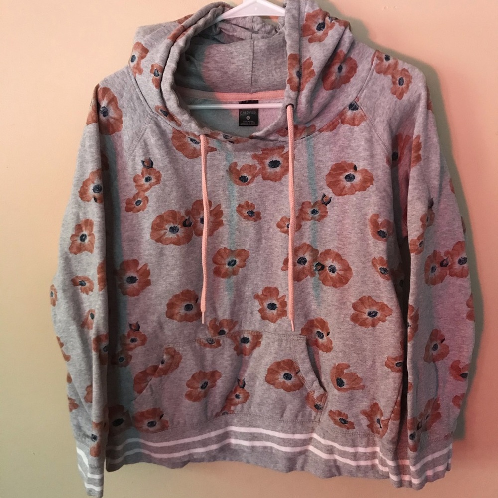 **SOLD**Cute gray hoodie!